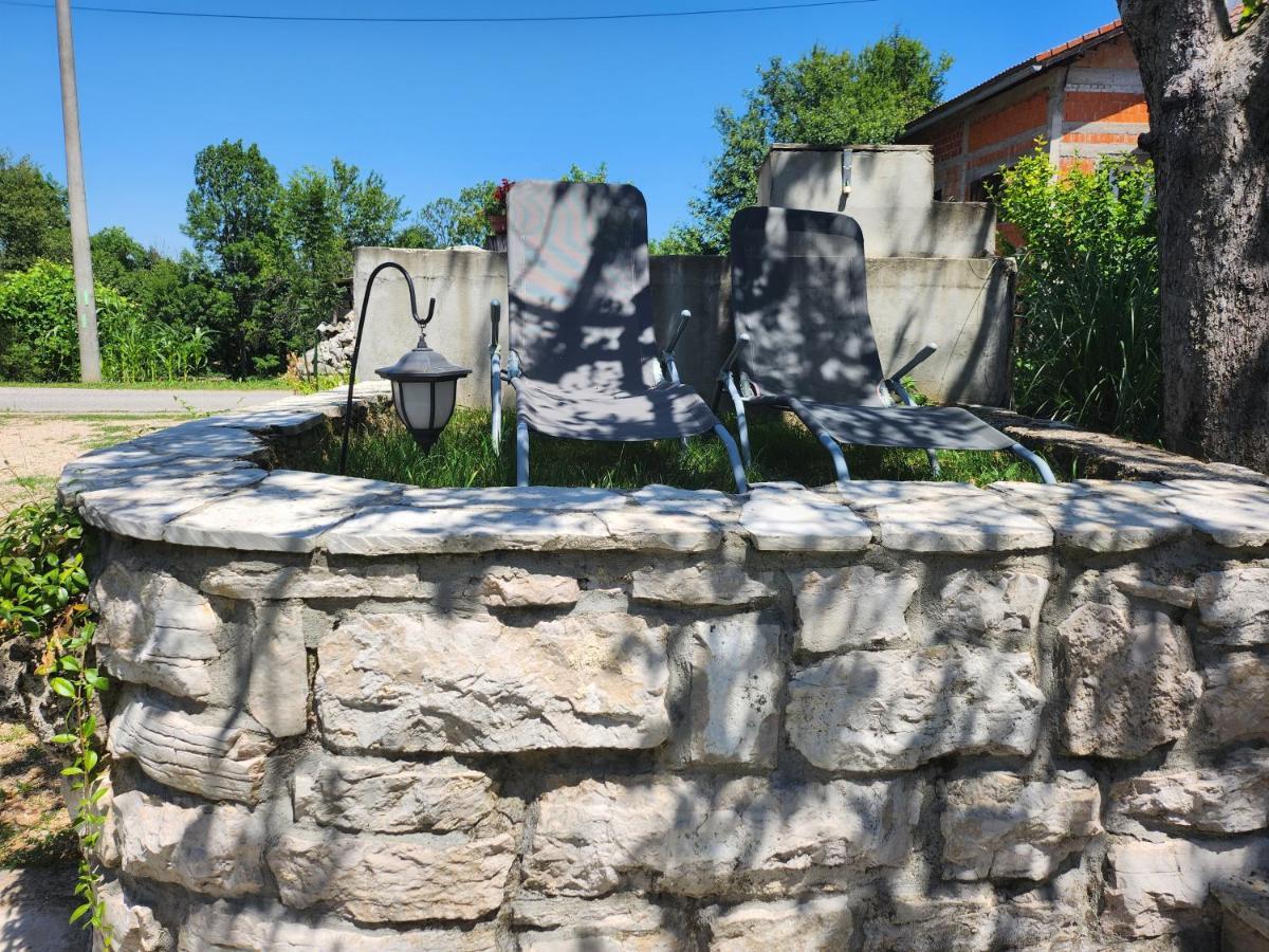 Apartment & Room Toma Smoljanac Εξωτερικό φωτογραφία