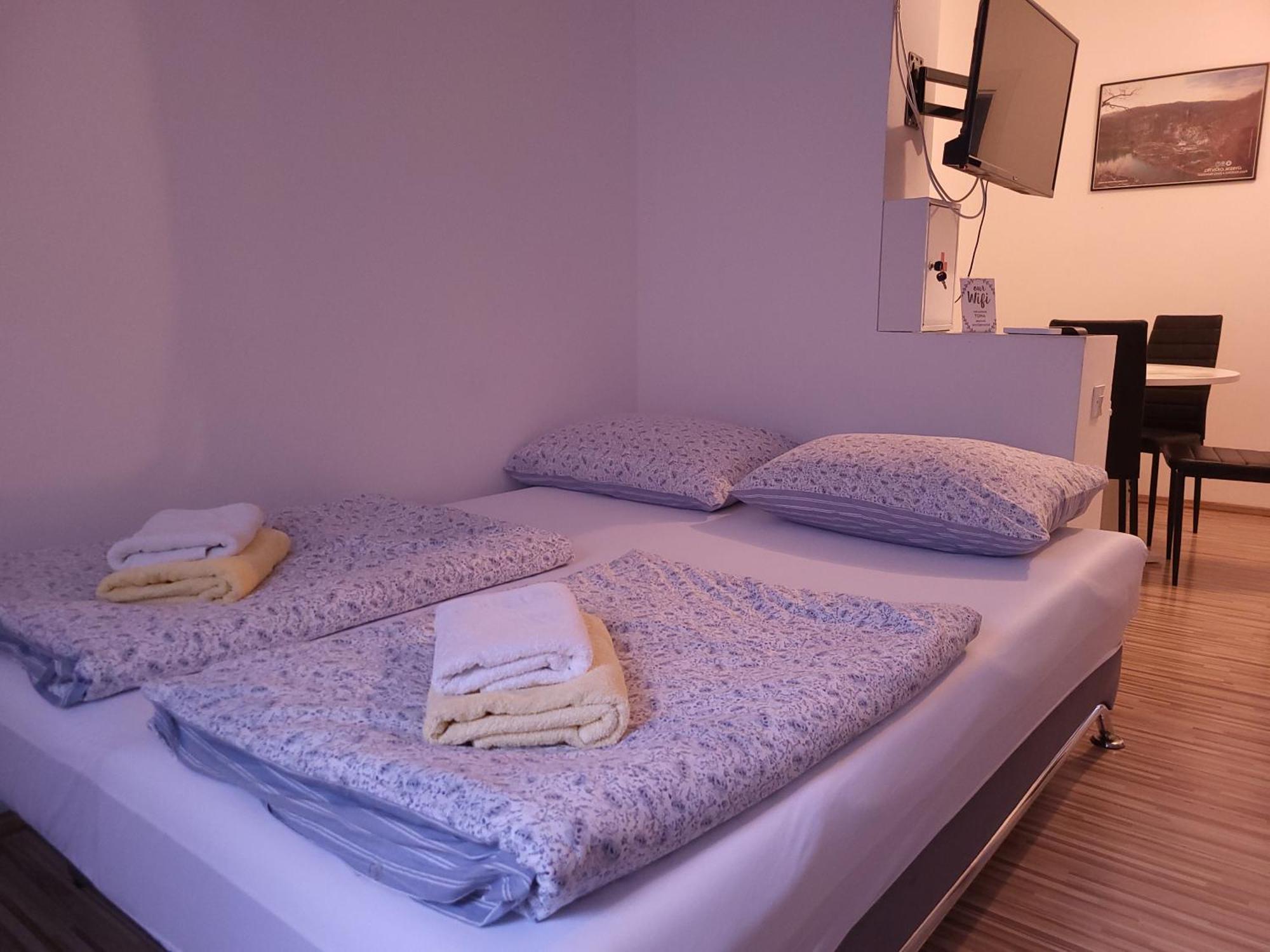 Apartment & Room Toma Smoljanac Εξωτερικό φωτογραφία